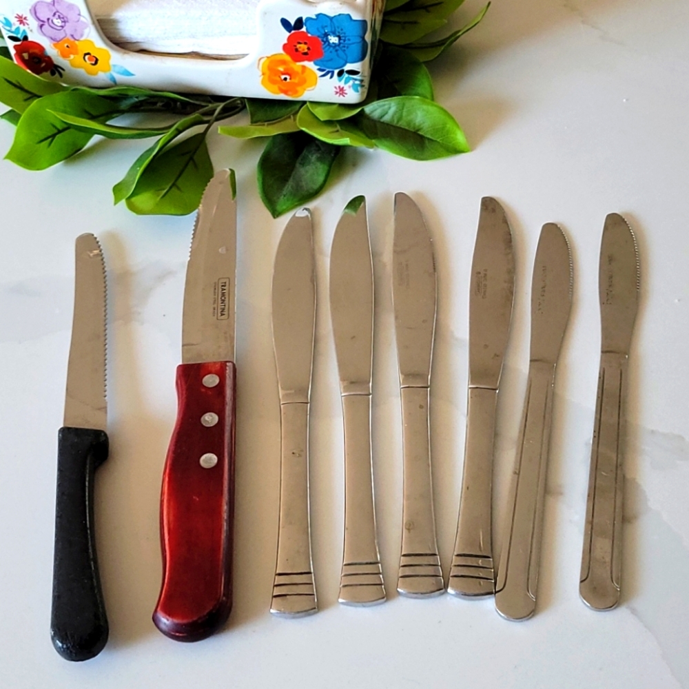 Random Assortment of Knifes